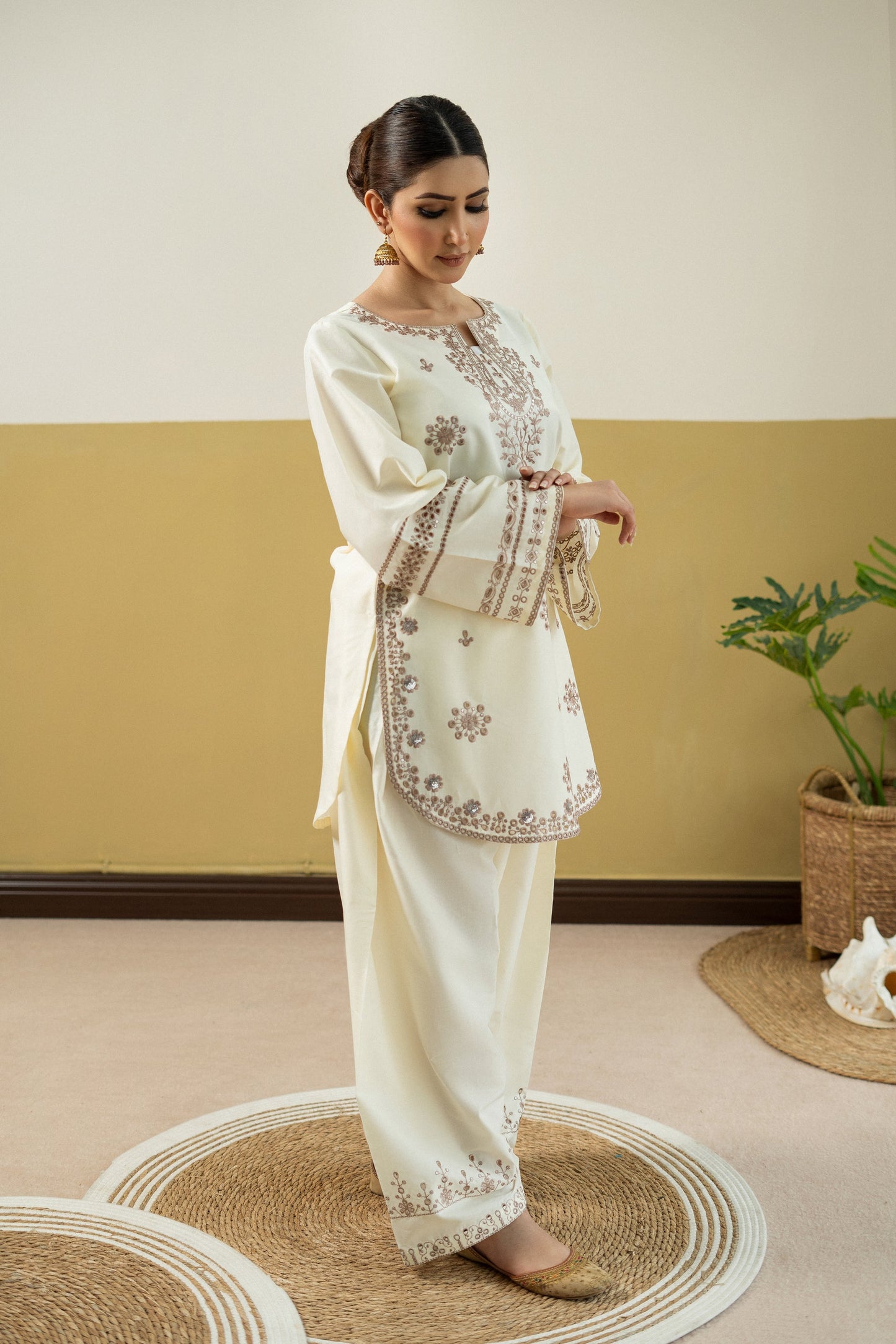Unstitched Embroidered Ivory 2 Pc